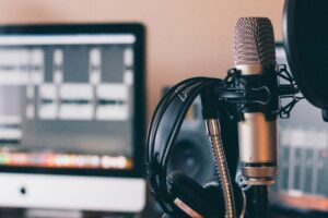 5 podcast episodes every kidney cancer patient should listen to